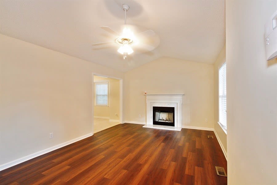 416 Westonridge Run photo 3