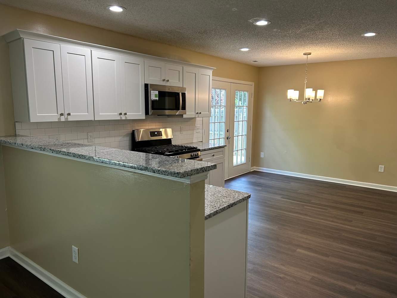 1009 Omaha Dr photo 5
