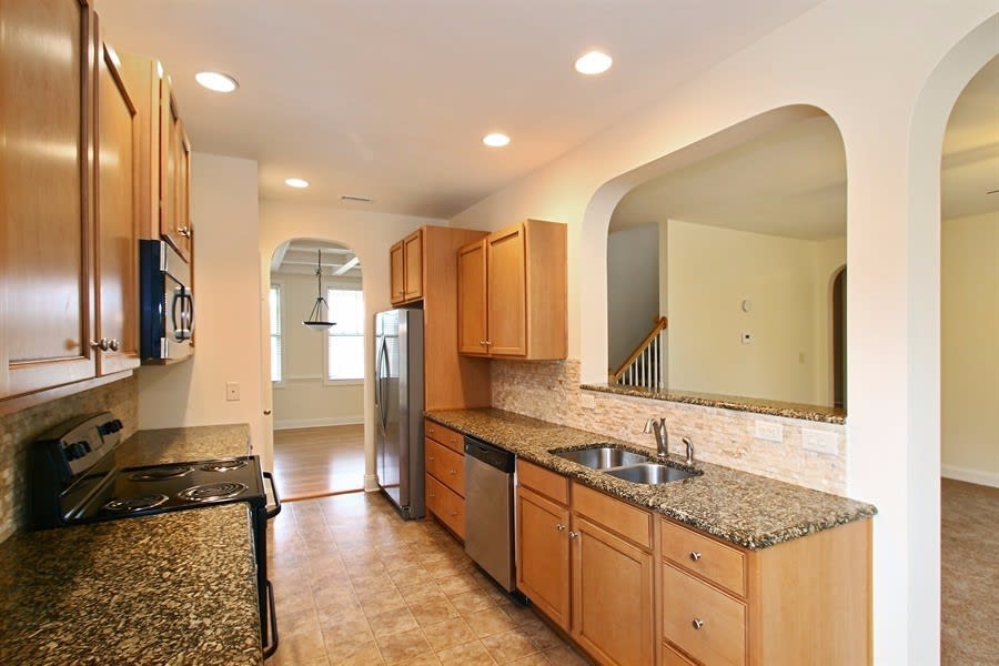 35 Baron Ct photo 3