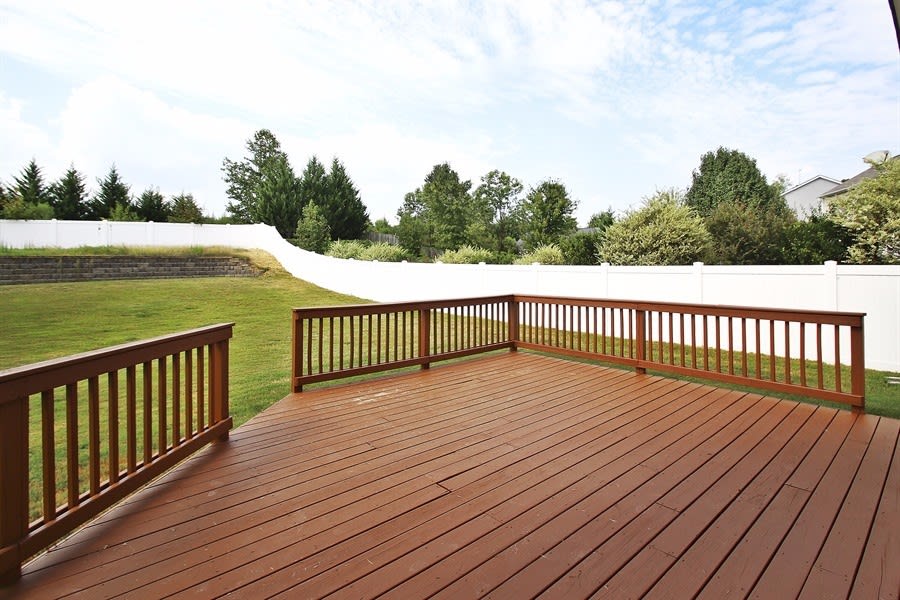10006 Granite Trail Ln photo 2
