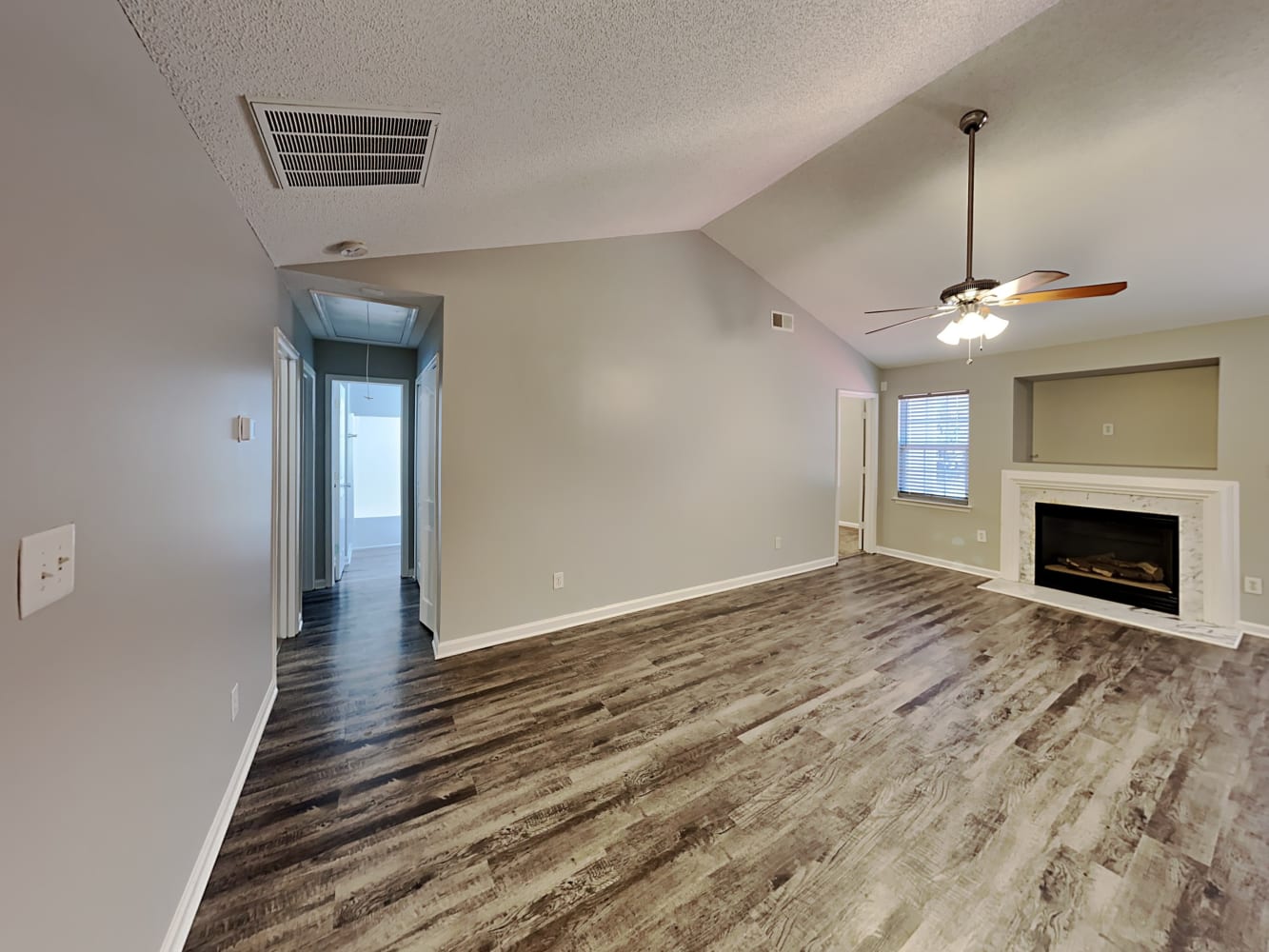 133 Chere Helen Dr photo 4