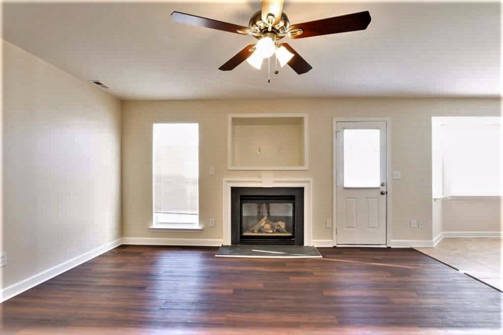 160 Elrosa Rd photo 3