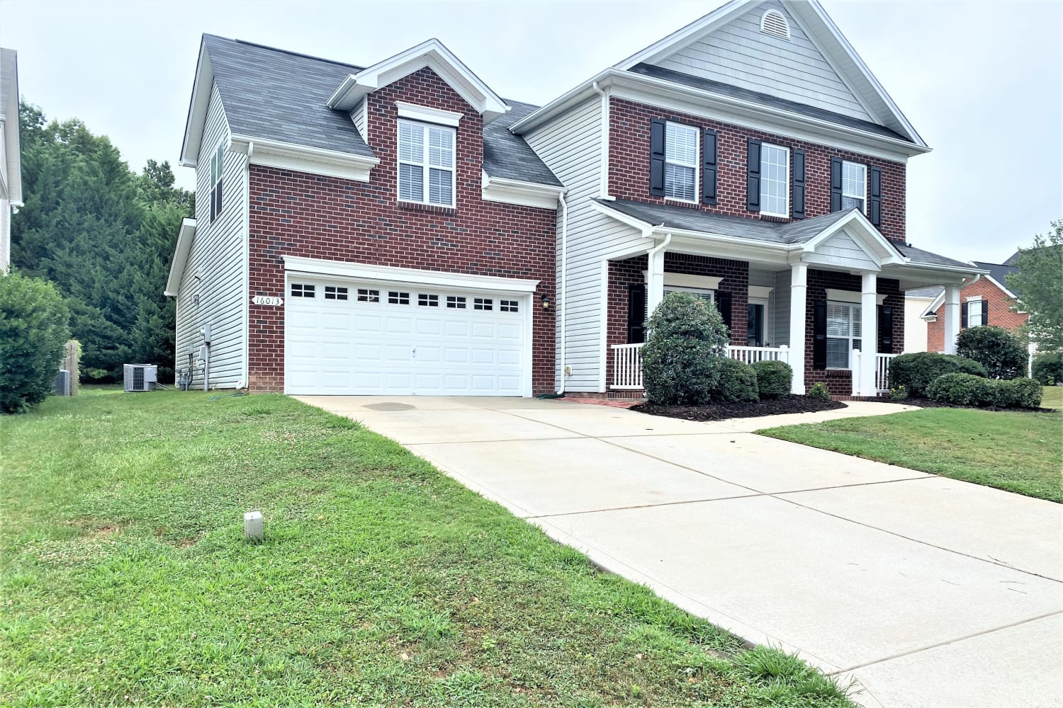 16013 Caranna Ct photo 2