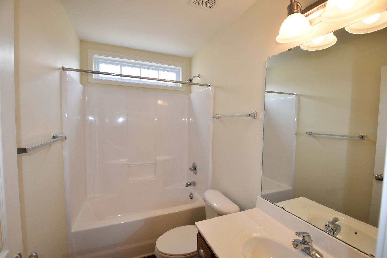 532 Knothole Ln photo 5