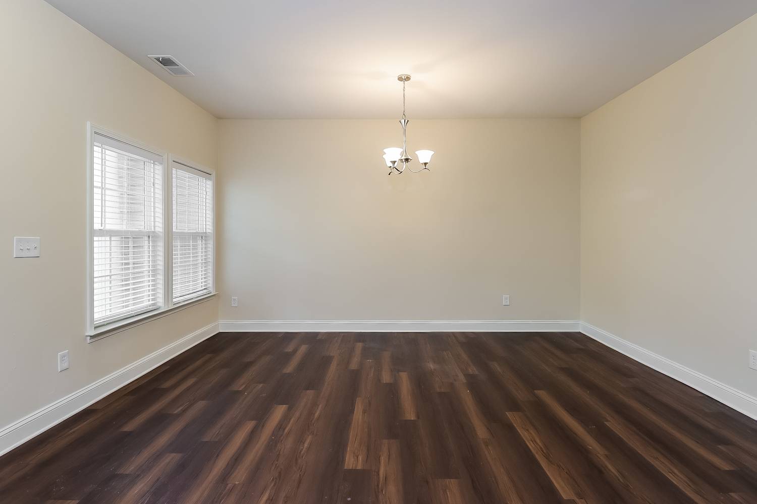 13025 Blaze Manor Ln photo 5