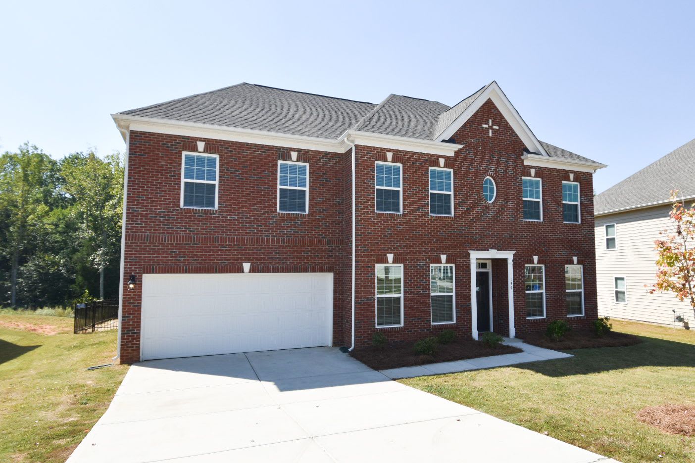 190 Sassafras Rd photo 2