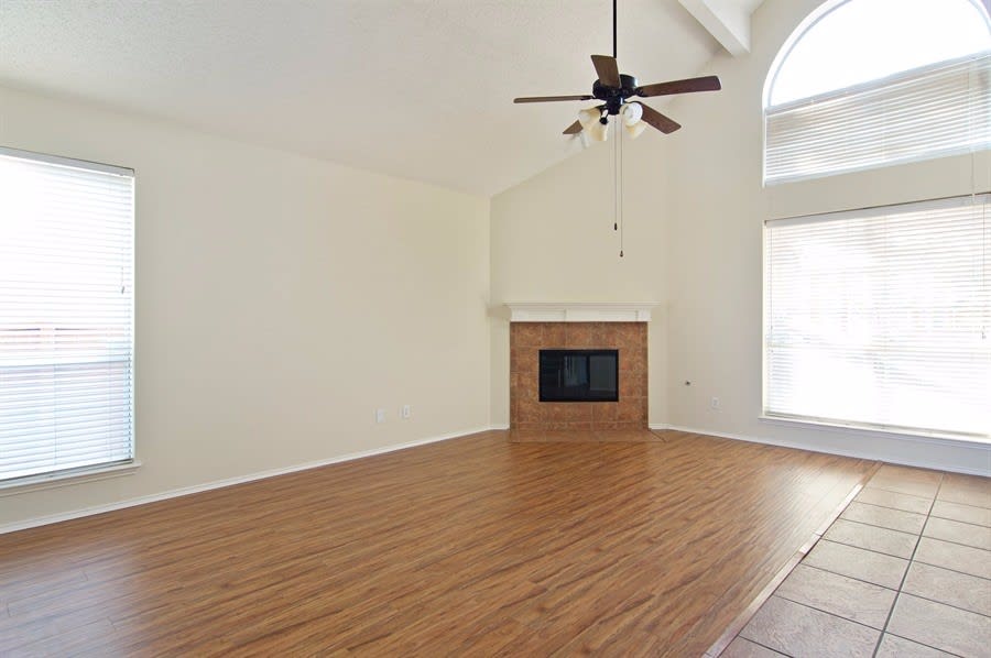 11135 Covey Ln photo 3