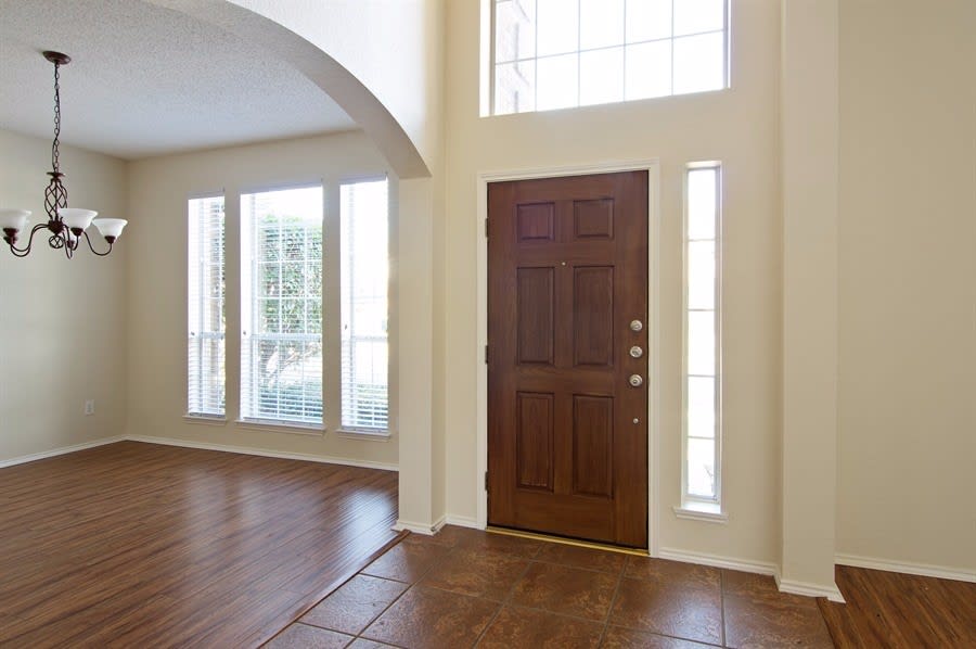 11135 Covey Ln photo 2