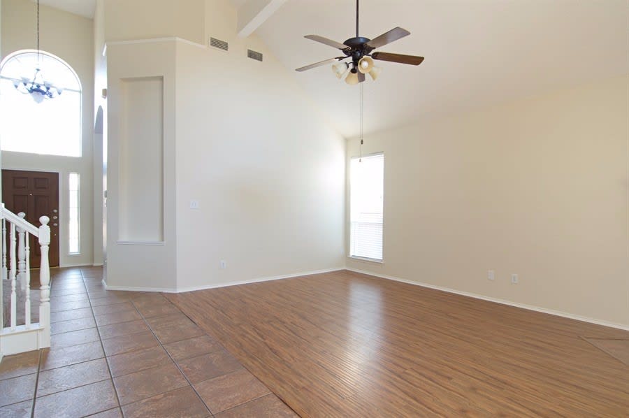 11135 Covey Ln photo 4