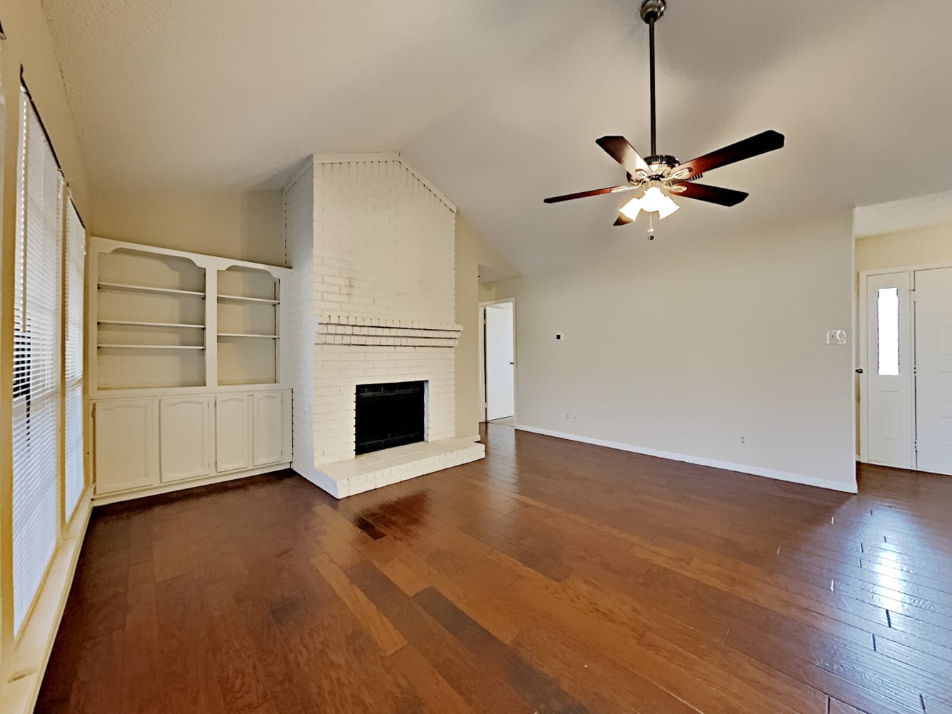 860 Bitternut Dr photo 5