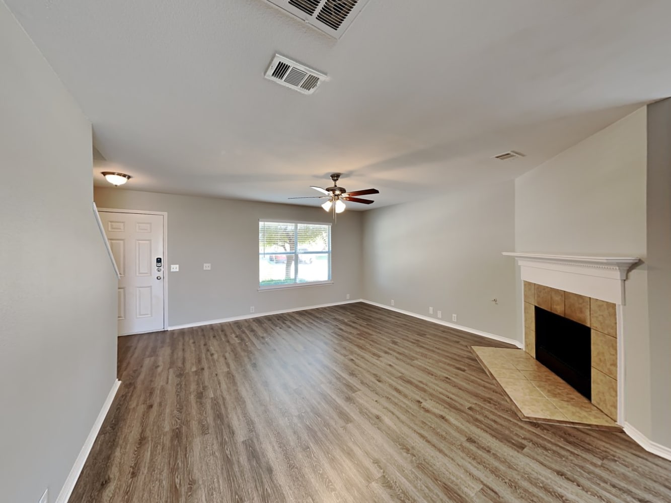 1813 Desperado Rd photo 5