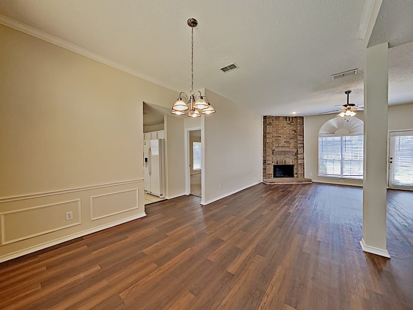 7109 Oakview Ct photo 3