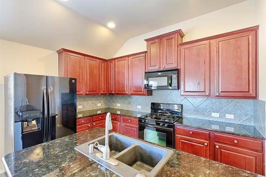 5000 Blackwood Dr photo 5