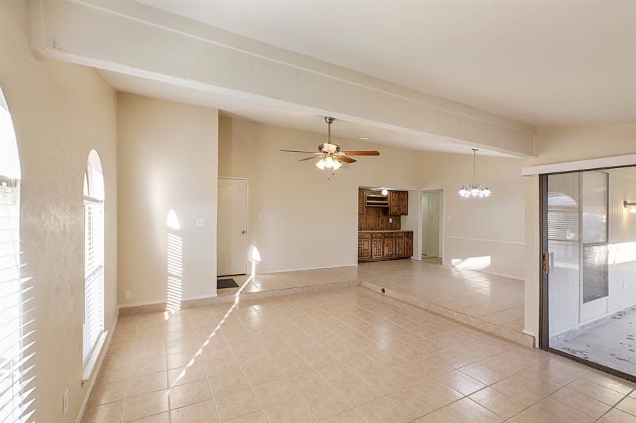 4121 Staghorn Cir S photo 4