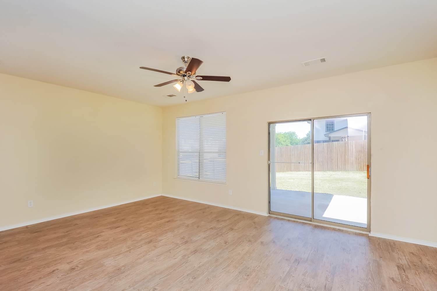 5601 Desert Willow Ct photo 4
