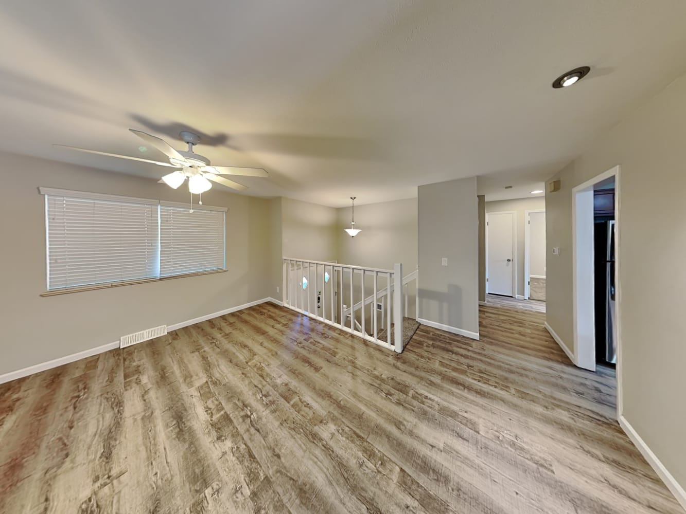 6125 Urban St photo 5