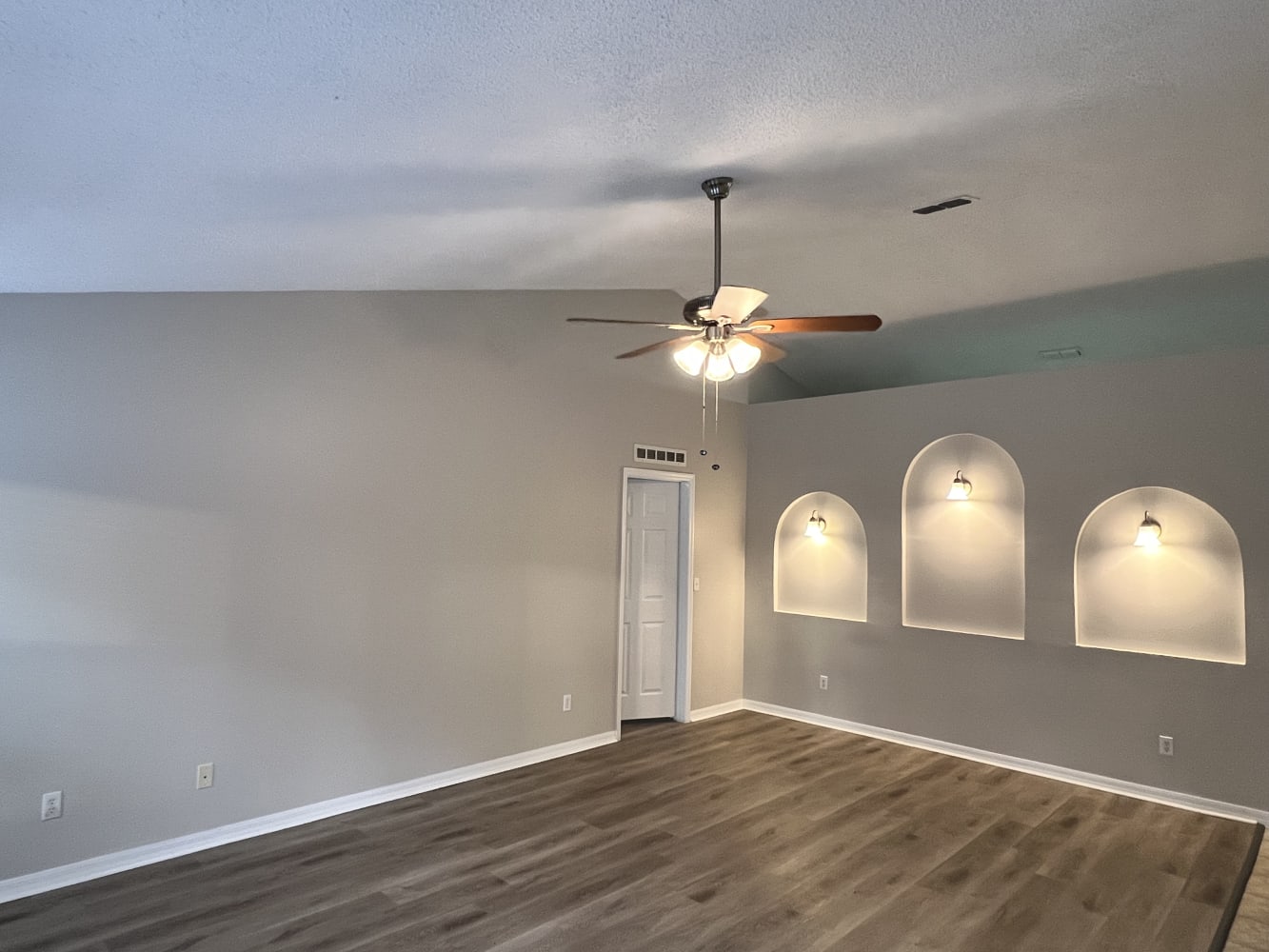 4081 SW Rosser Blvd photo 4