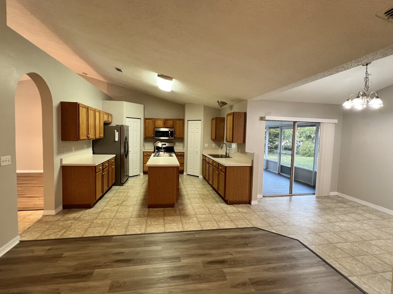 4081 SW Rosser Blvd photo 5