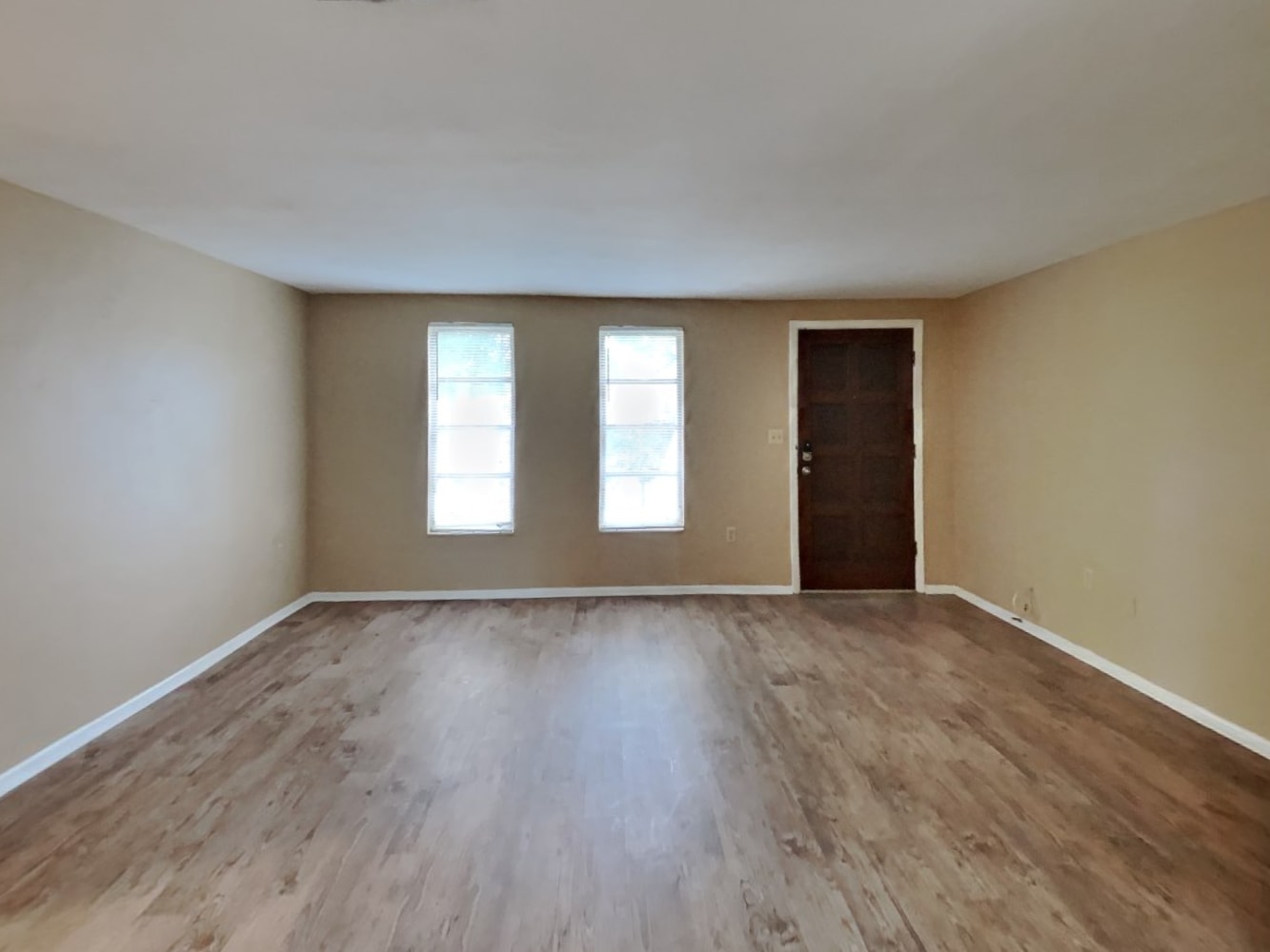 6336 Patella Ave photo 3