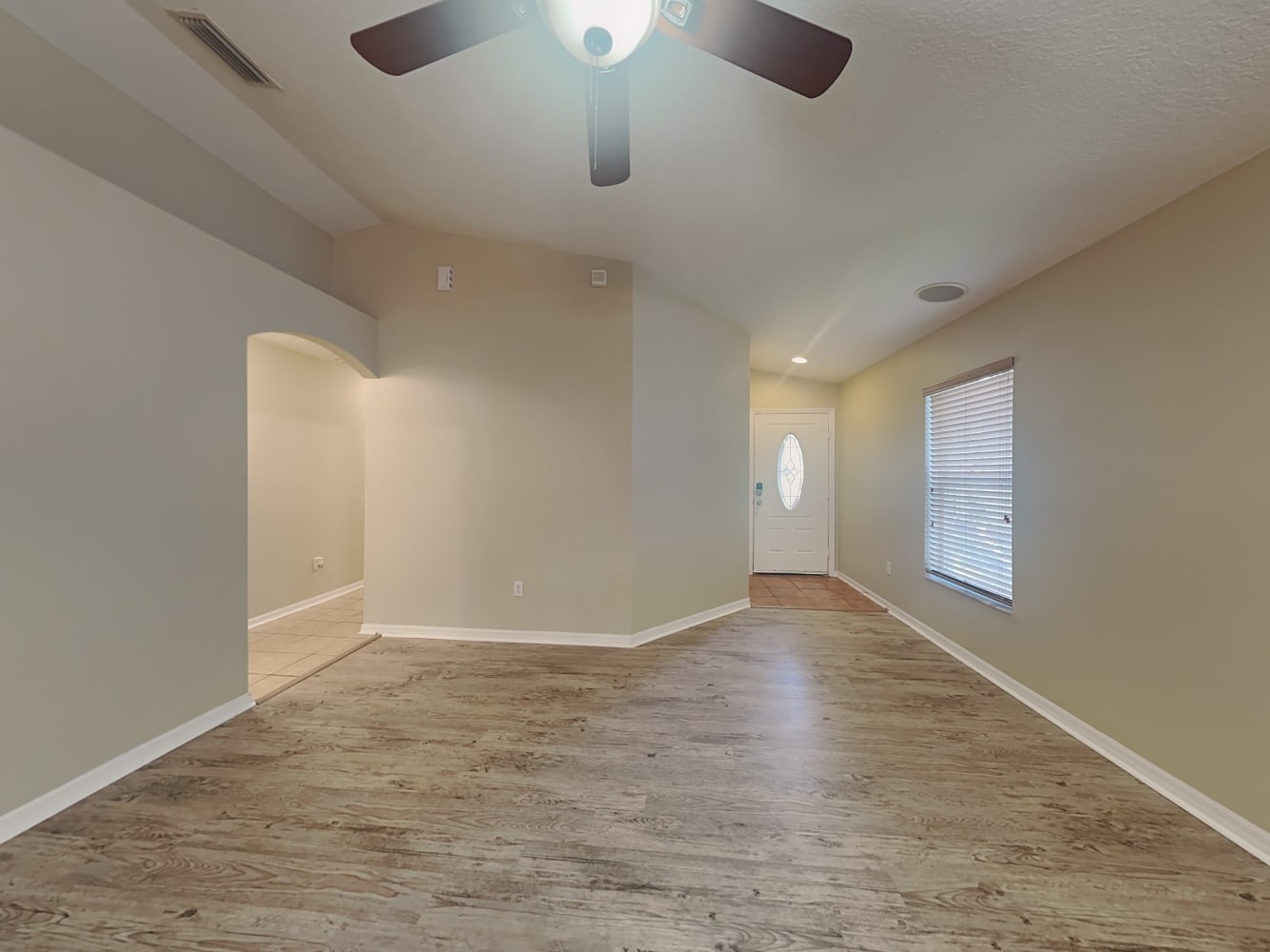 8111 Canterbury Lake Blvd photo 3