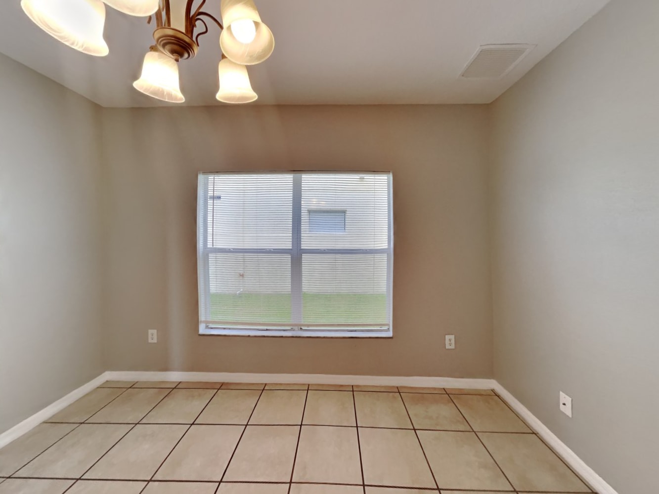 8233 Crescent Moon Dr photo 5