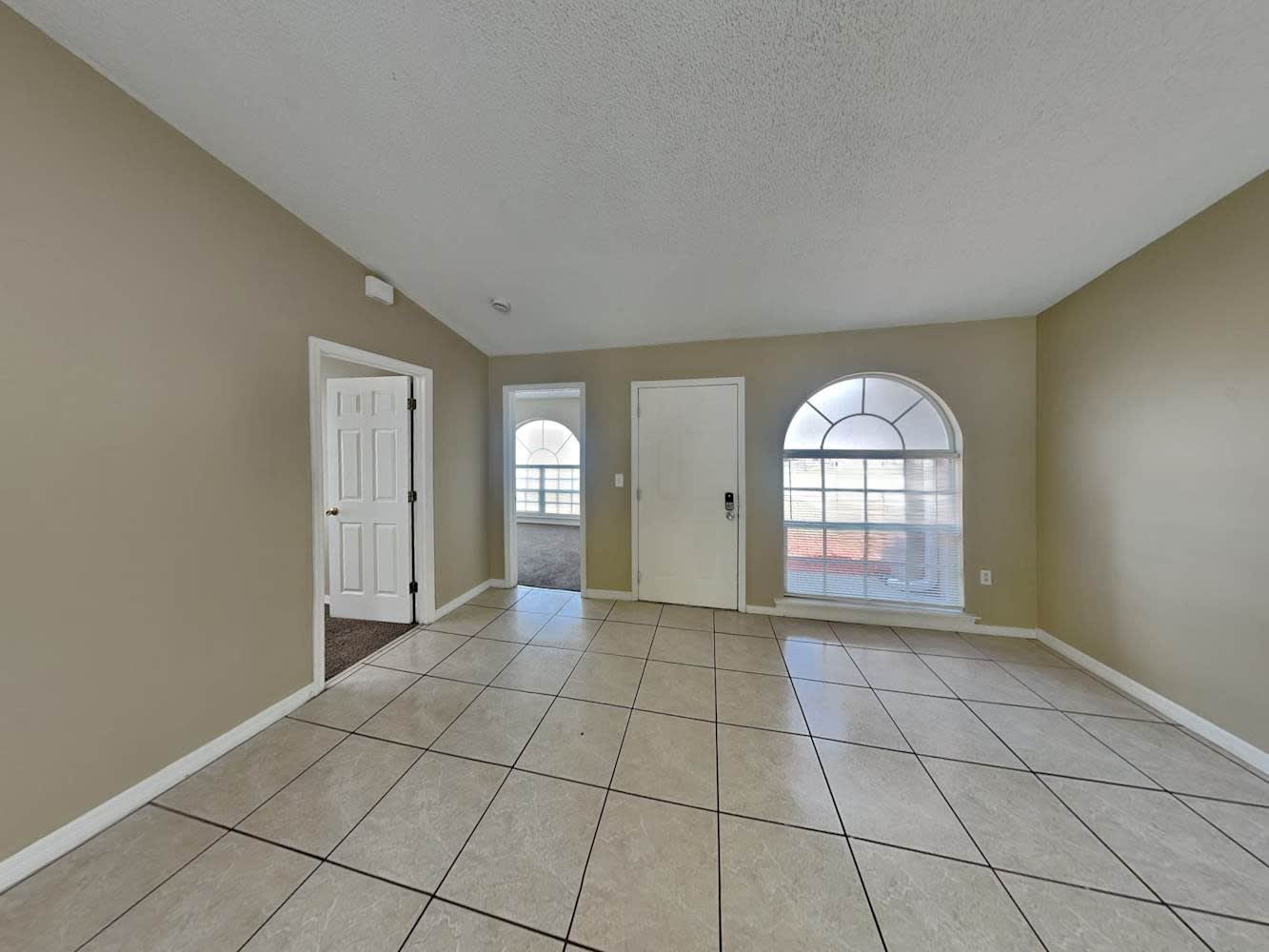 465 Gannet Ct photo 3