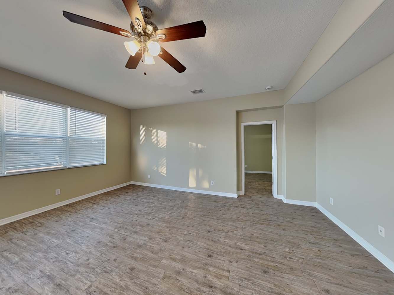 11133 Golden Silence Dr photo 5