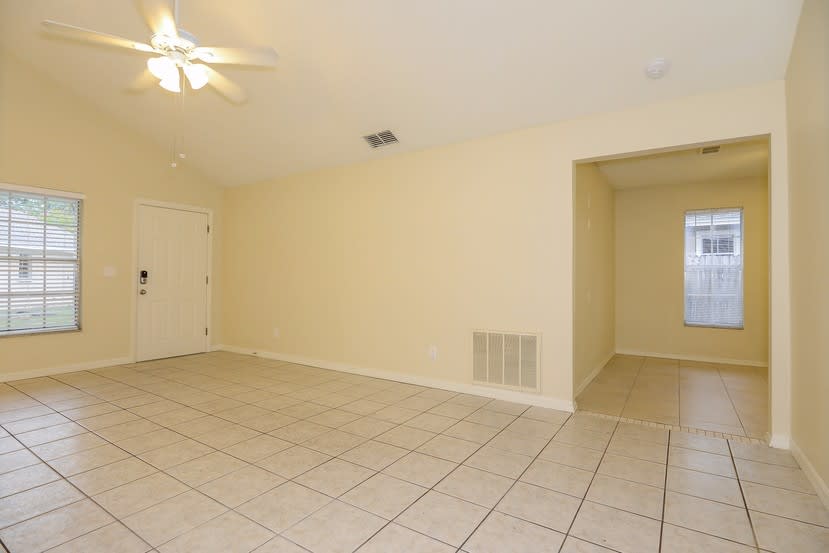 3764 Carmichael Ct photo 3