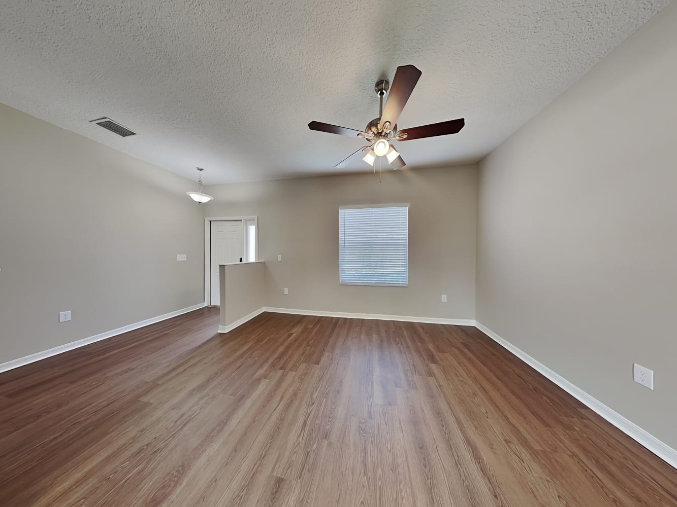 4628 Hickory Stream Ln photo 4