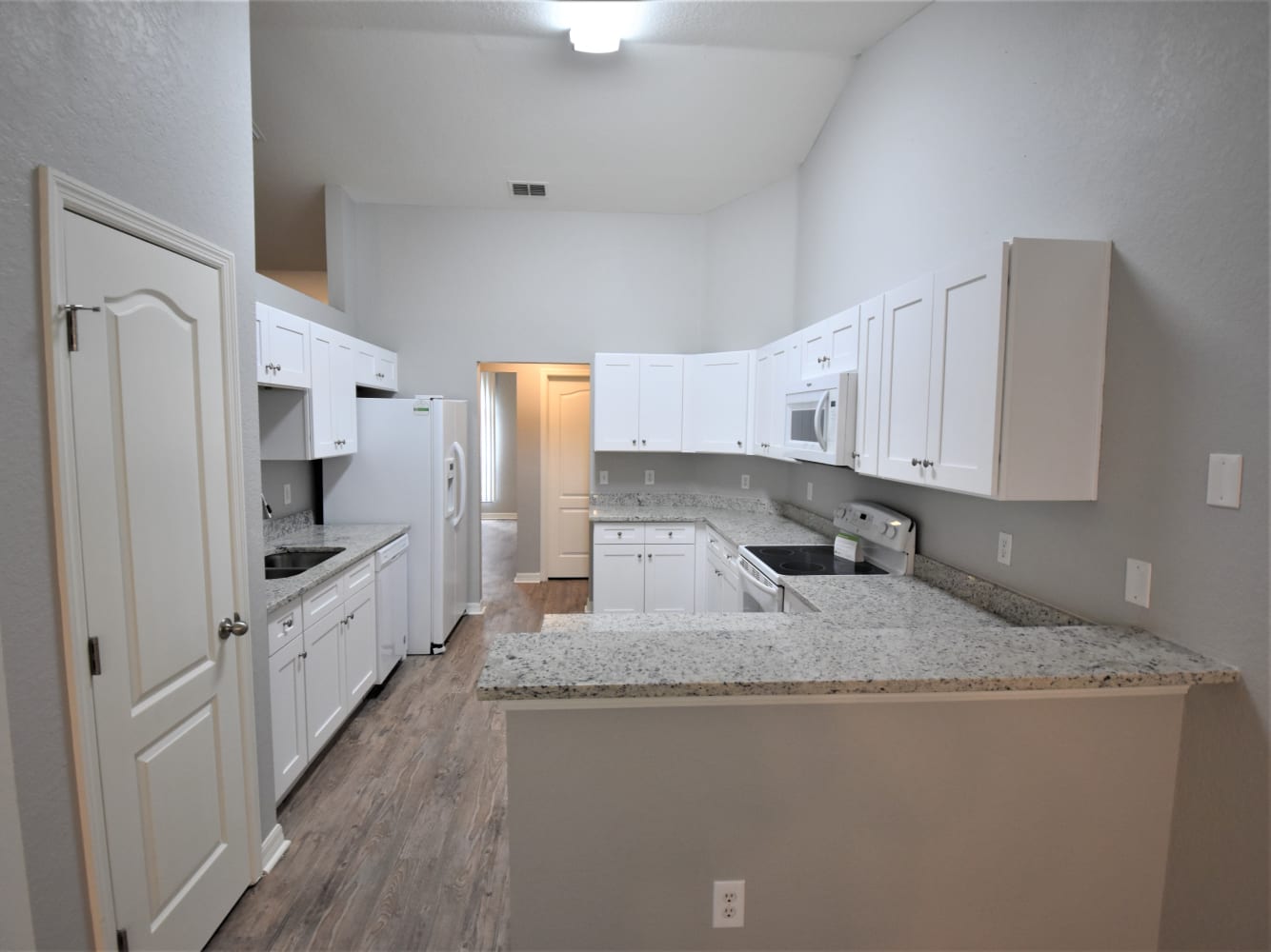 632 Pintail Cir photo 4