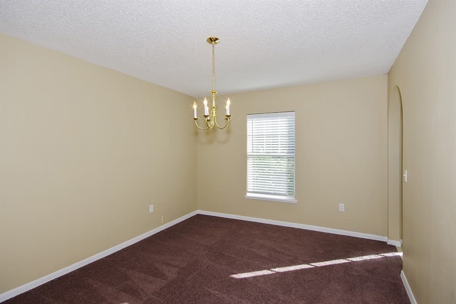 404 Danube Way photo 3