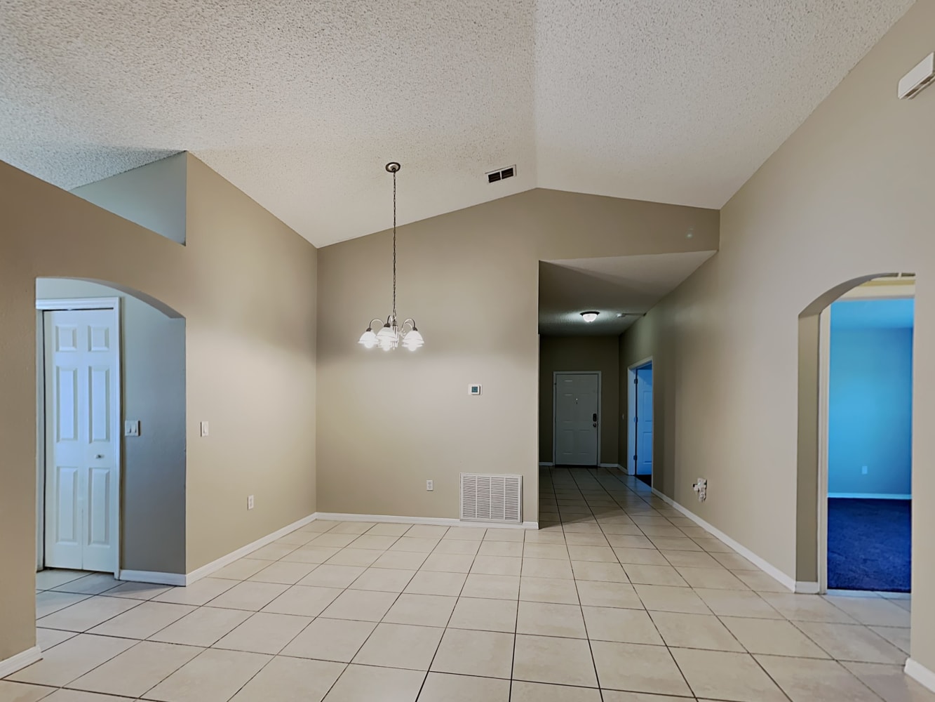 110 China Berry Cir photo 4