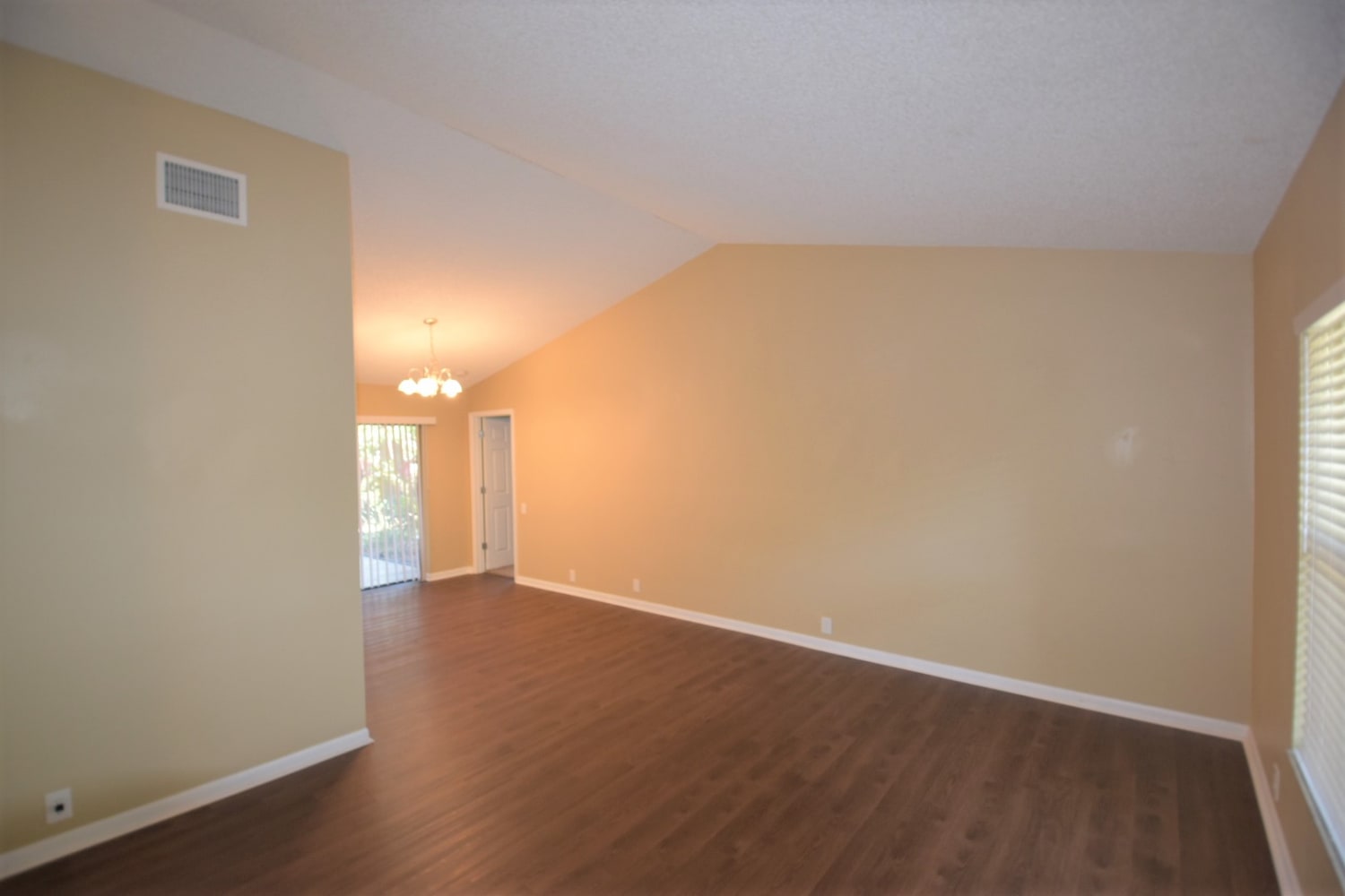 69 Turnstone Dr photo 2