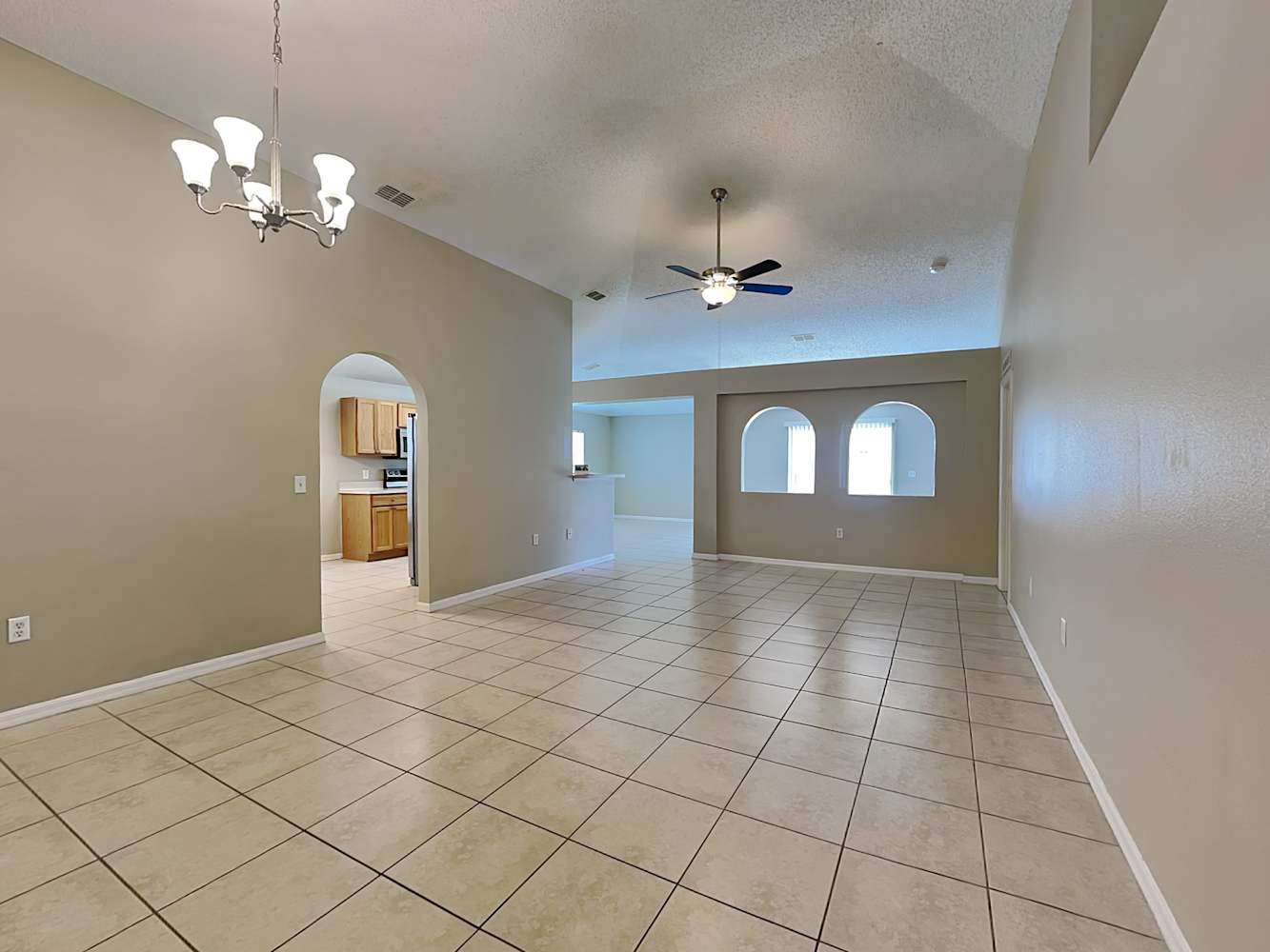 12636 Lake Vista Dr photo 5