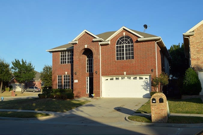 6594 Scottsdale Way photo 2