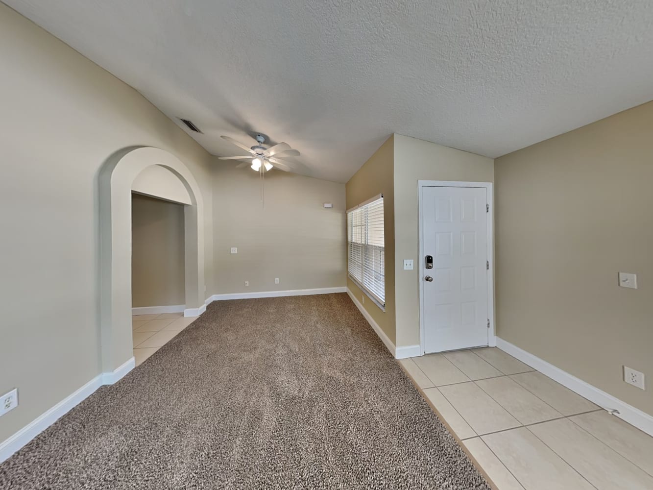13521 Prestwick Dr photo 5