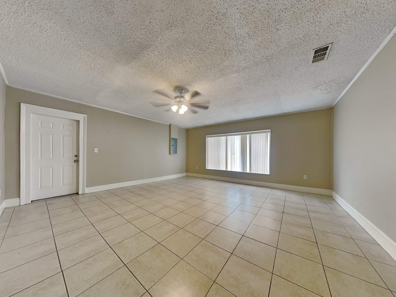 3713 Coppertree Cir photo 3