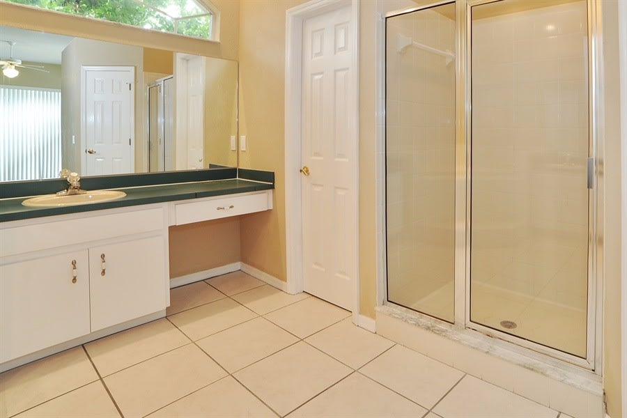 8288 Short Way photo 5