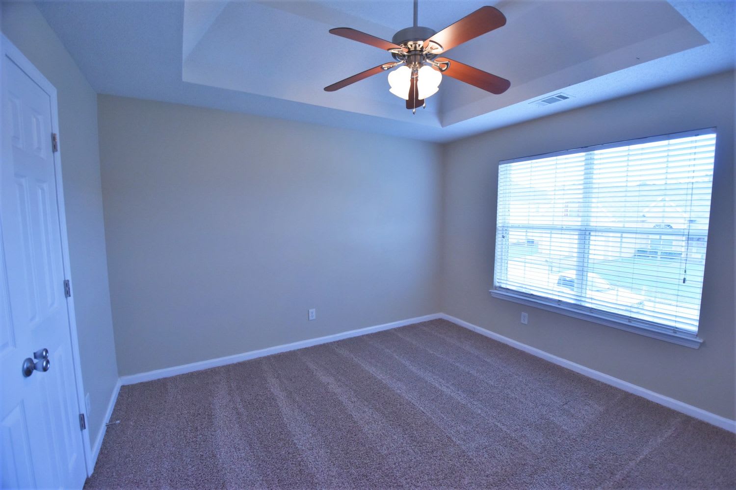 6864 Foxfire Pl photo 5