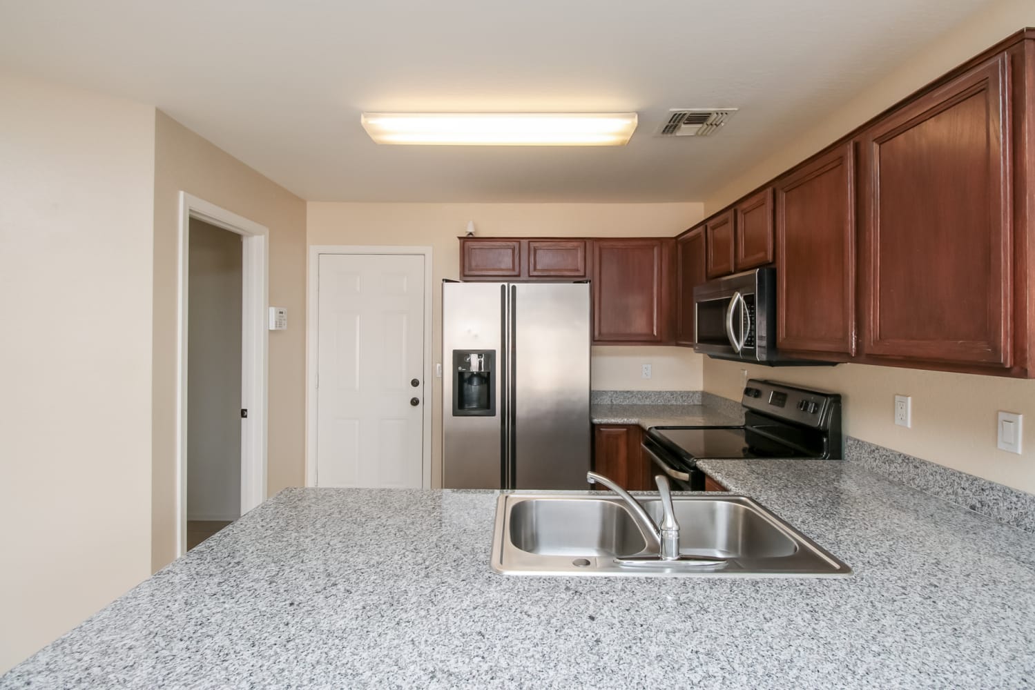 9708 E Baltimore Cir photo 5