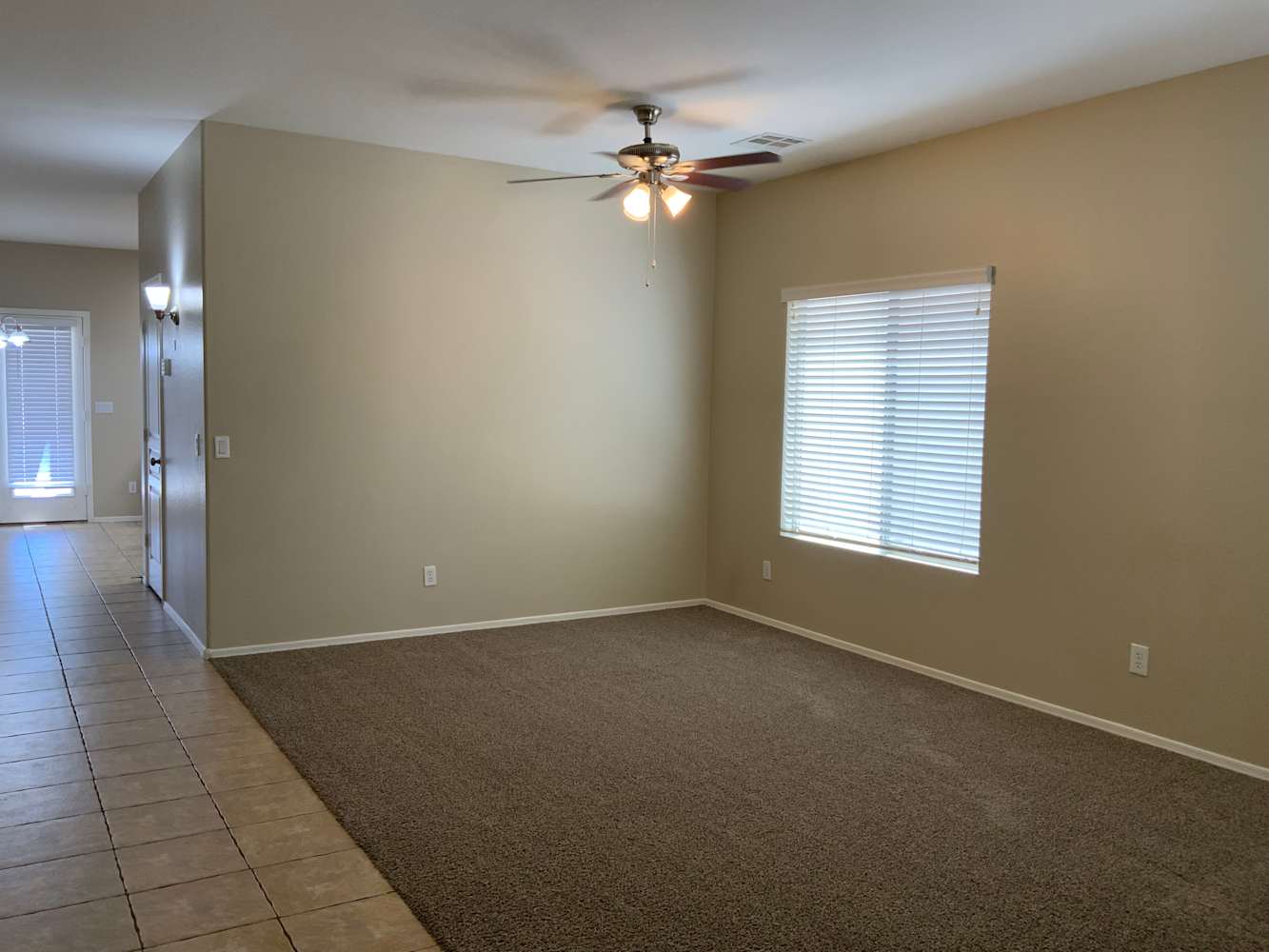 29143 N Shannon Dr photo 5