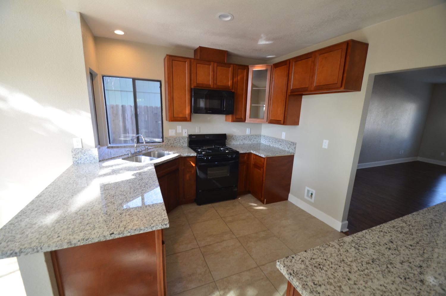 3648 Rollins Way photo 4