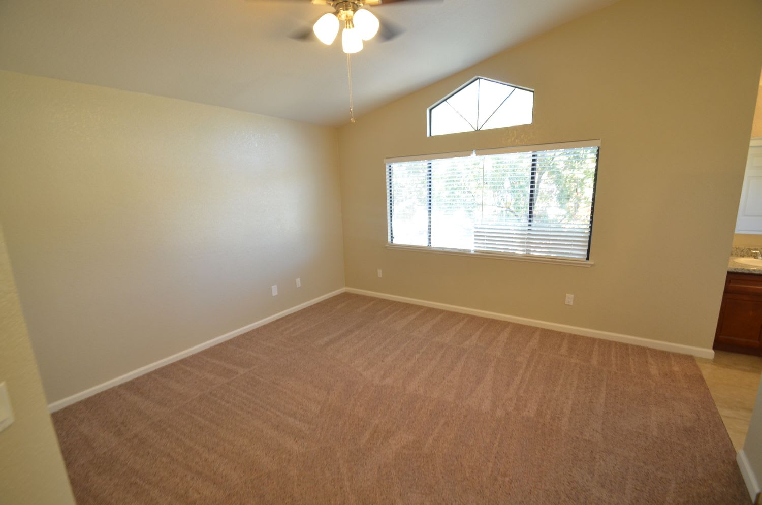 3648 Rollins Way photo 5
