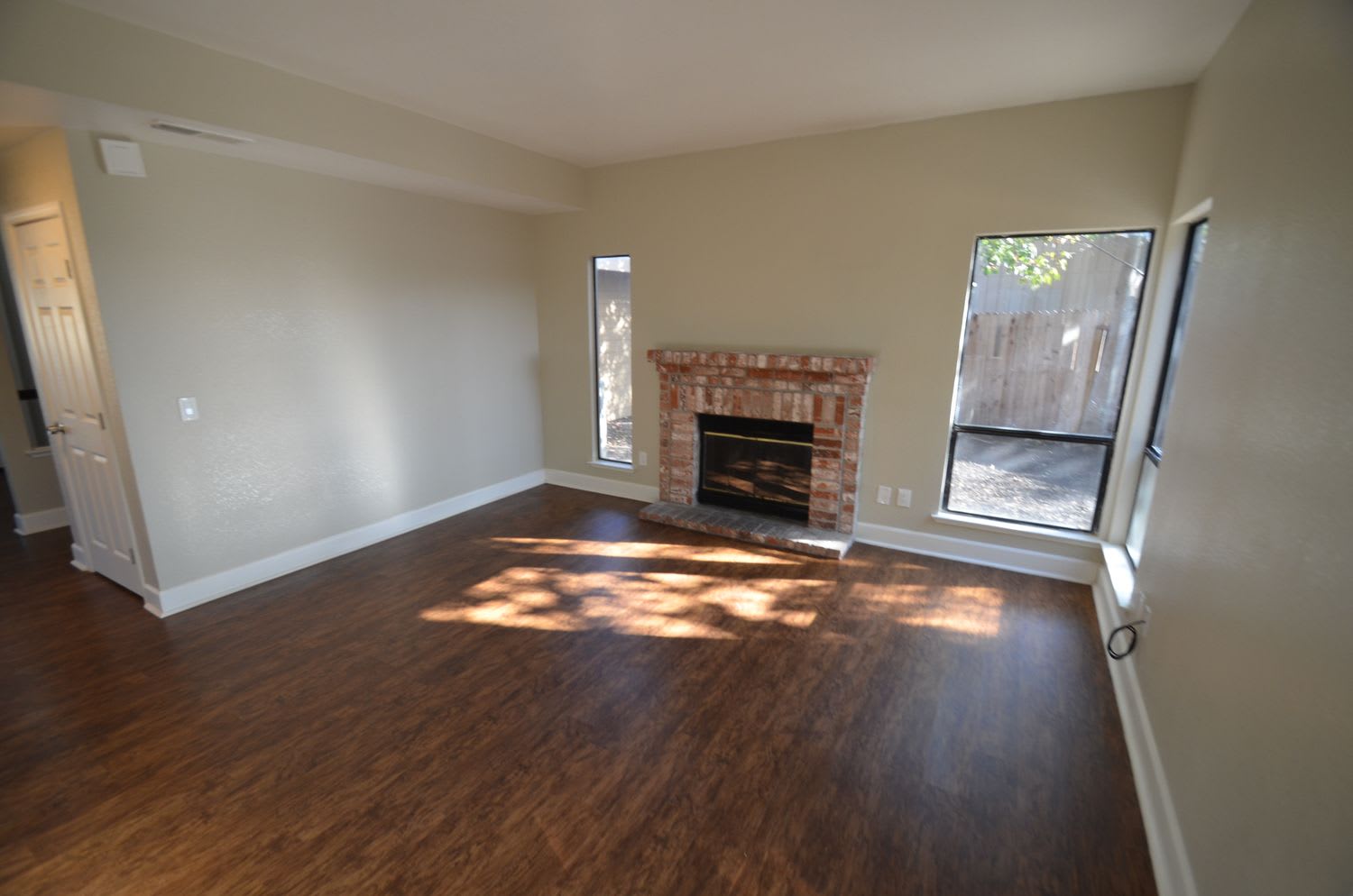3648 Rollins Way photo 3