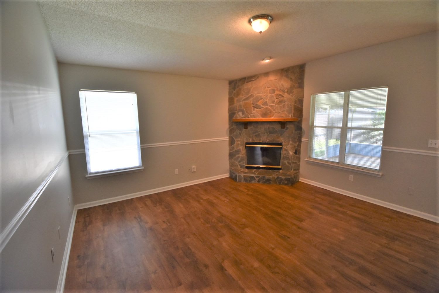 12358 Mastin Cove Rd photo 3