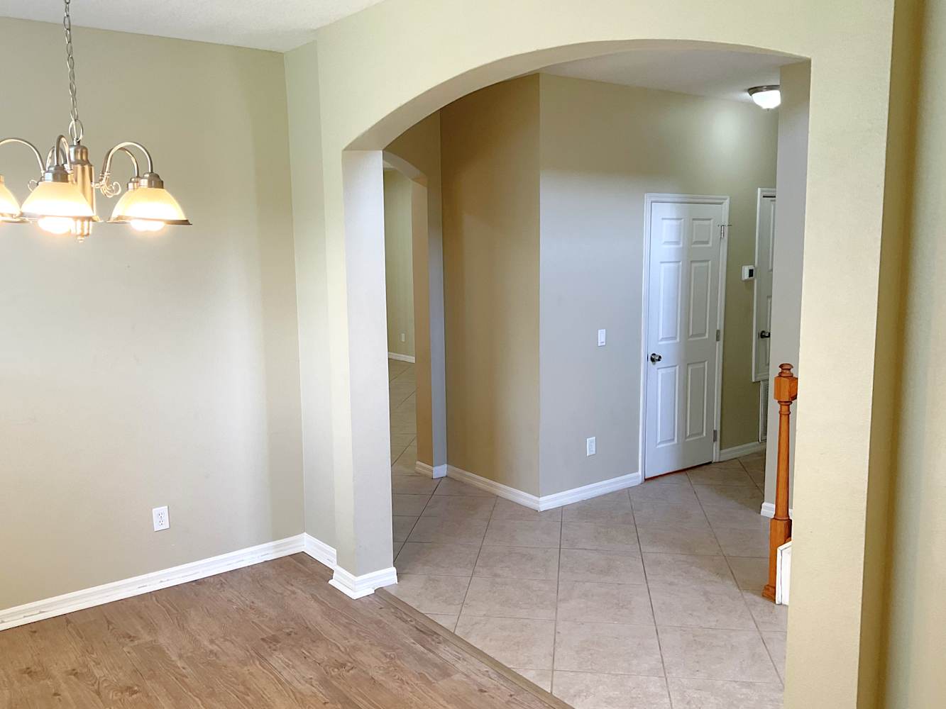 9156 Lake Avon Dr photo 4