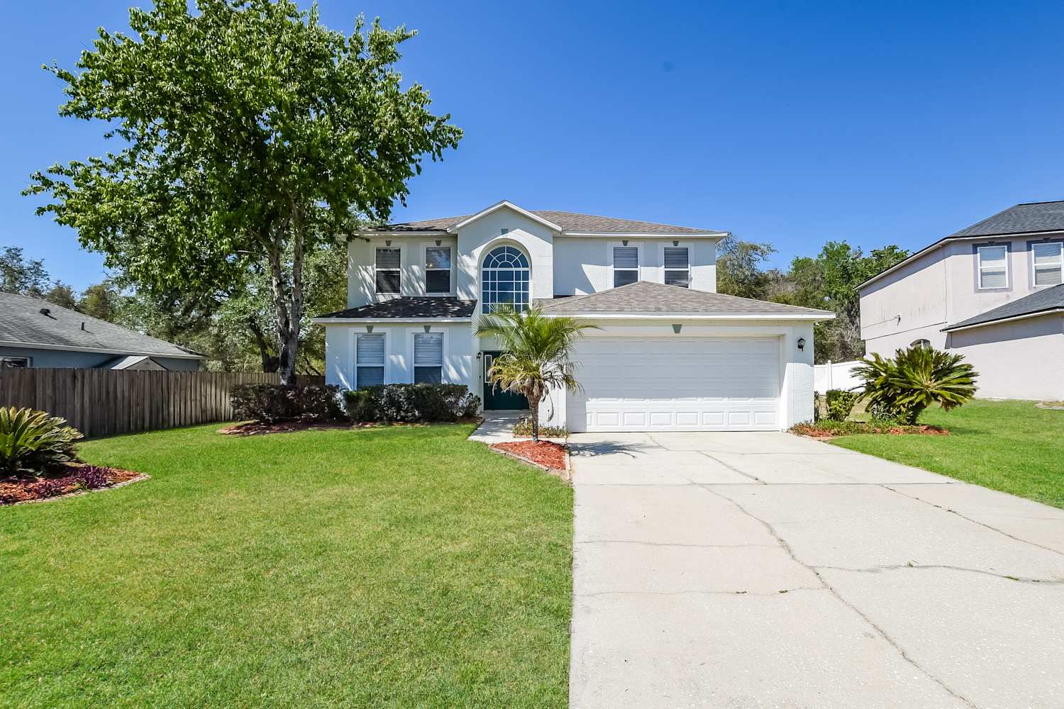 371 Pebble Ct photo 4