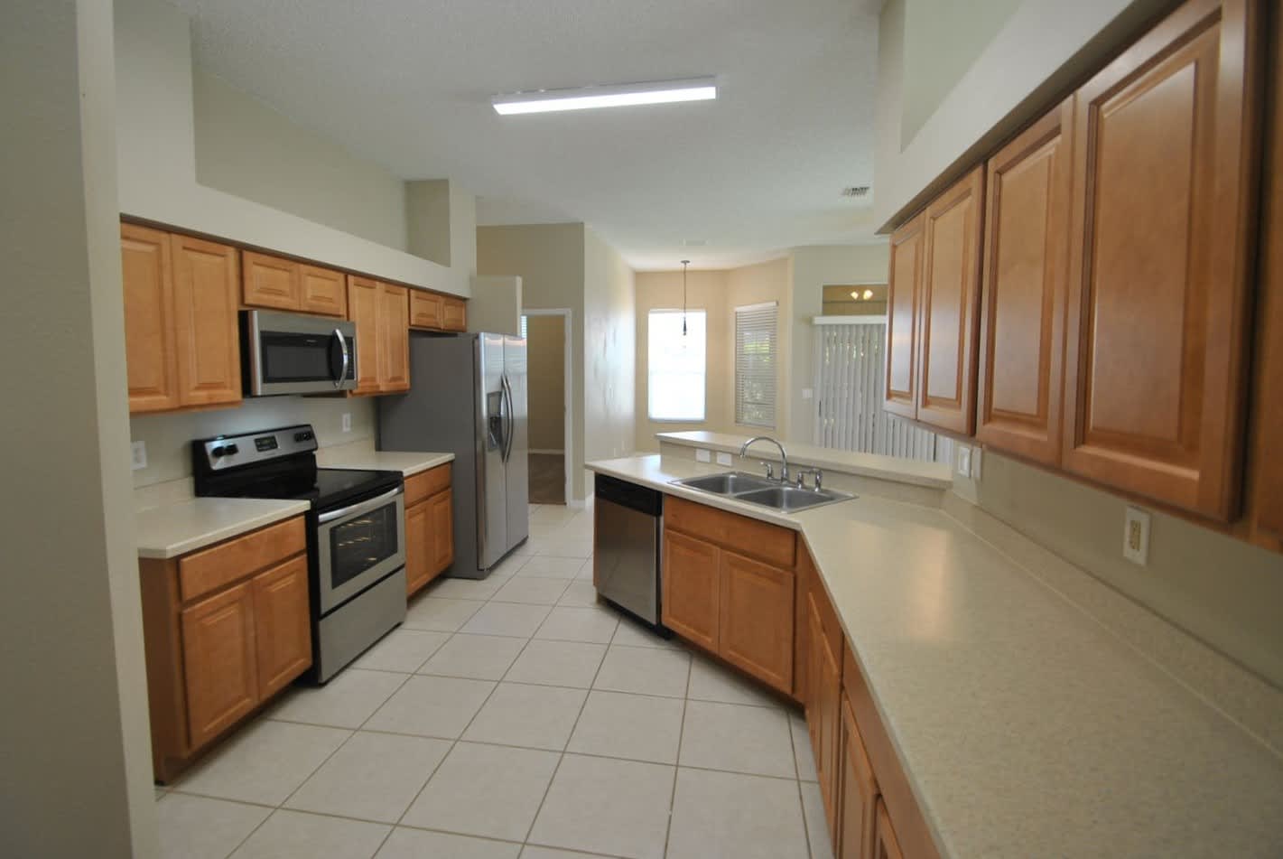 7062 Red Bay Ct photo 4