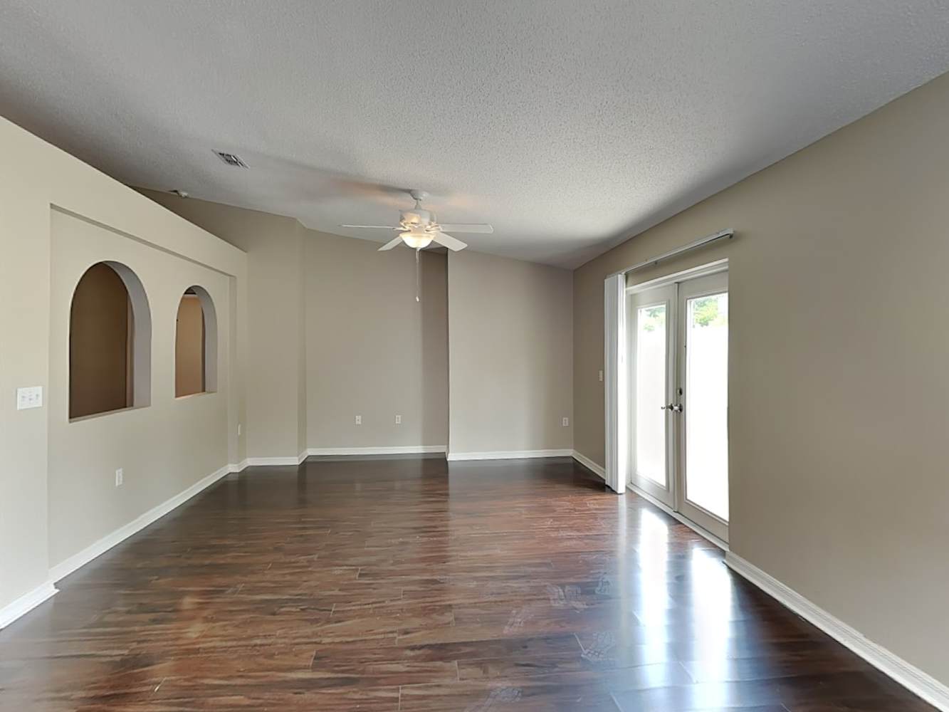 13012 Waterbourne Dr photo 3
