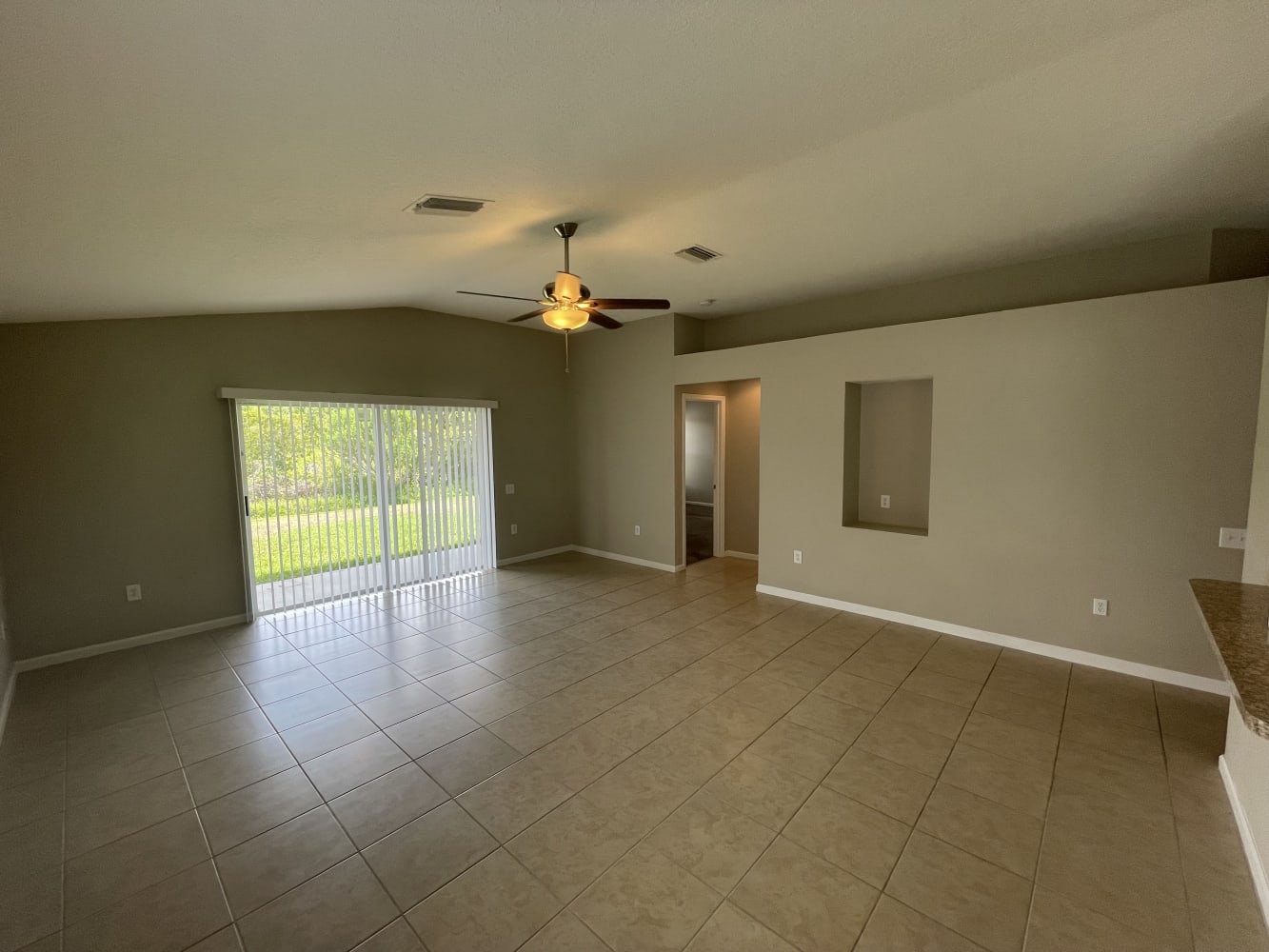 30237 Glenham Ct photo 3